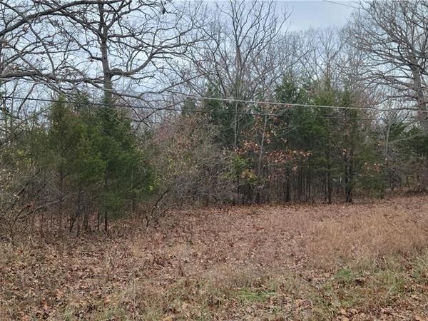 339 Oak Road, Cuba, MO 65453