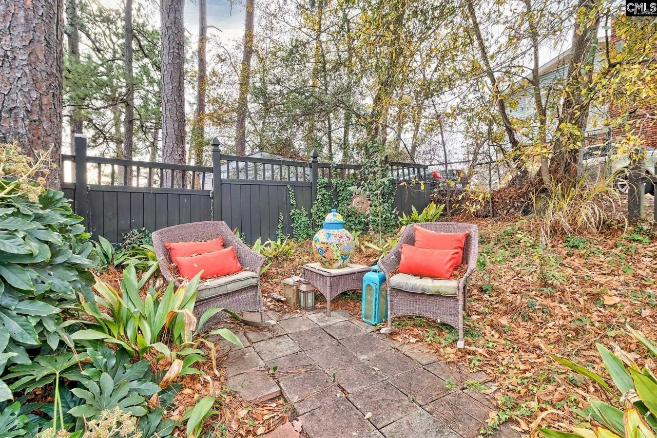 7348 Parkview Drive  Photo 6