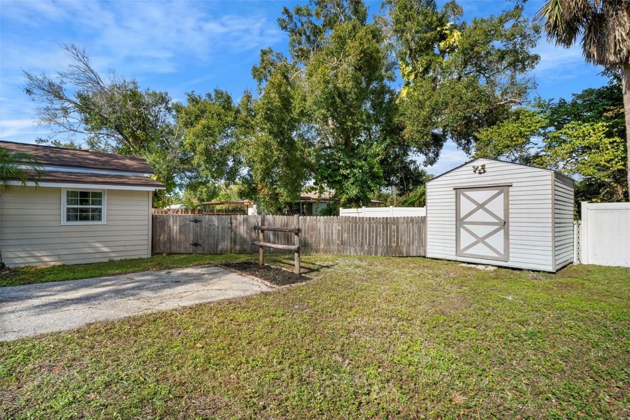 2210 Dixie Avenue, Punta Gorda, FL 33950 Photo