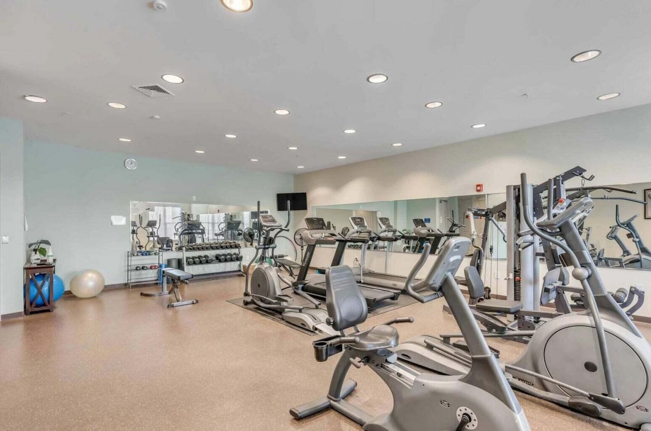 200 River Landing Drive Photo 31