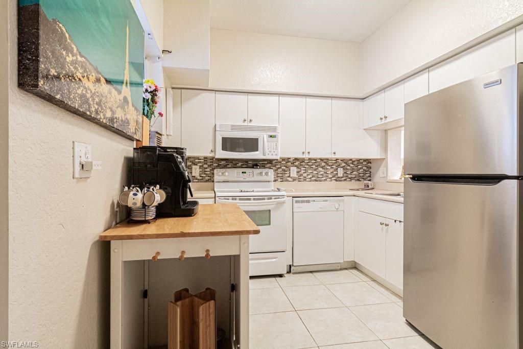 8416 Bernwood Cove Loop, Unit 1602, Fort Myers, FL 33966 Photo