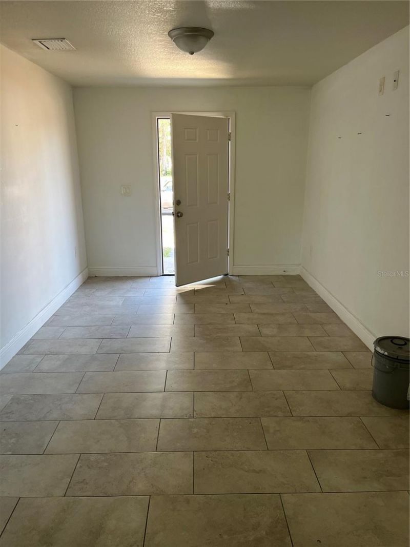 3301 E Ida Street, Tampa, FL 33610 Photo