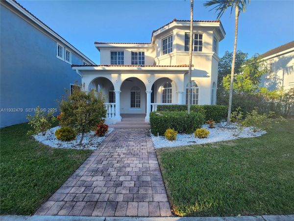 13973 SW 276th Way, Homestead, FL 33032