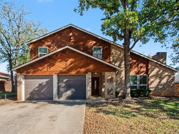 4907 Sagebrush Court, Arlington, TX 76017
