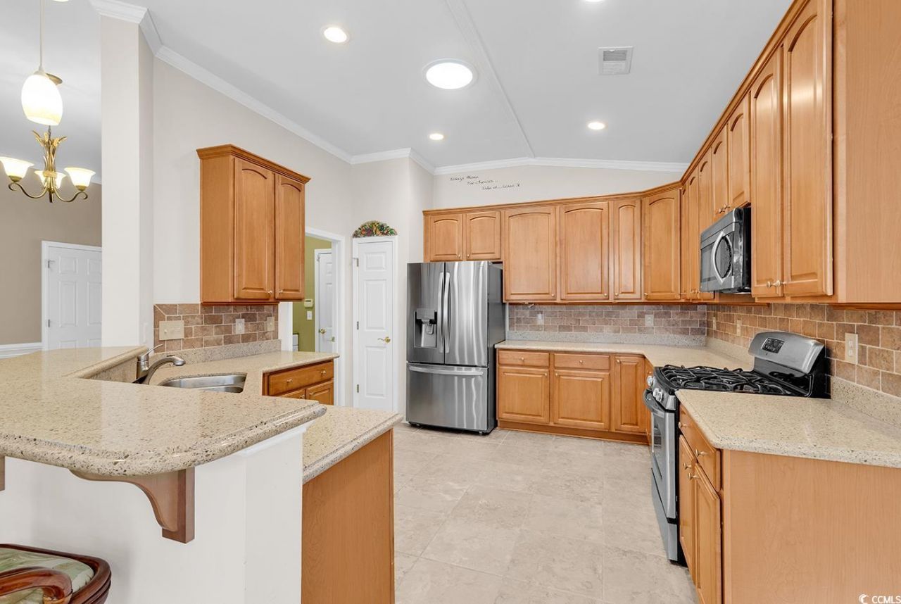 208 Myrtle Grande Dr. Photo 15