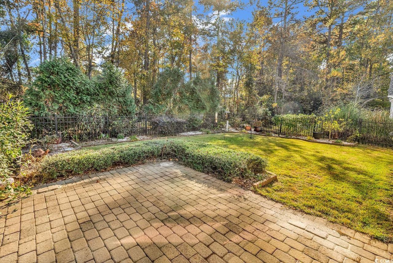 208 Myrtle Grande Dr. Photo 31