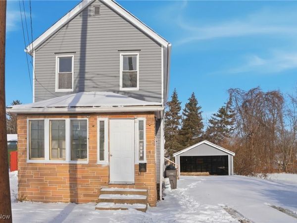 2458 Vestal Road, Youngstown, OH 44509