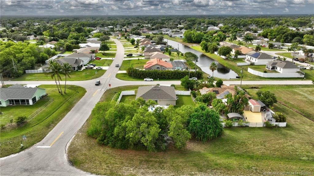 3002 SE East Blackwell Drive, Port Saint Lucie, FL 34952 Photo