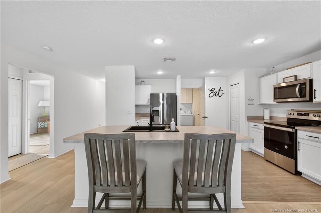 3002 SE East Blackwell Drive, Port Saint Lucie, FL 34952 Photo