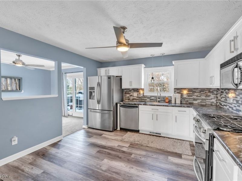 5087 Grafton Road, Brunswick Hills, OH 44212 Photo 11