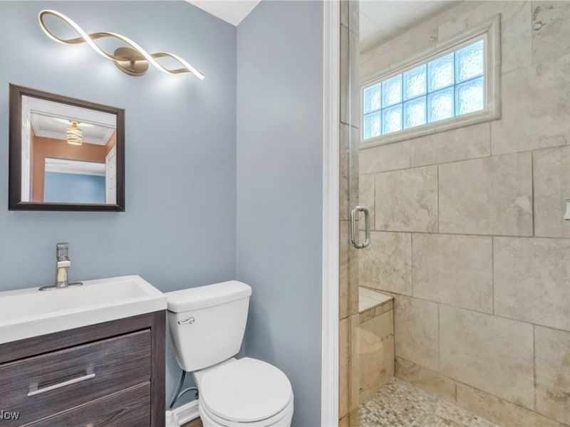 5087 Grafton Road, Brunswick Hills, OH 44212 Photo 16