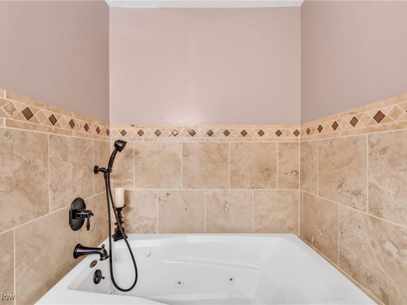 5087 Grafton Road, Brunswick Hills, OH 44212 Photo 18