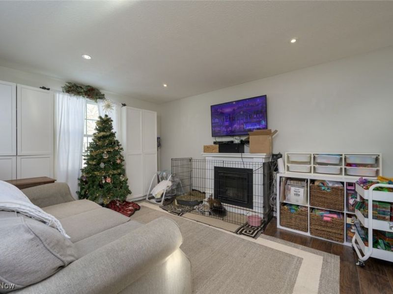 1302 Carol Drive, Kent, OH 44240 Photo 2