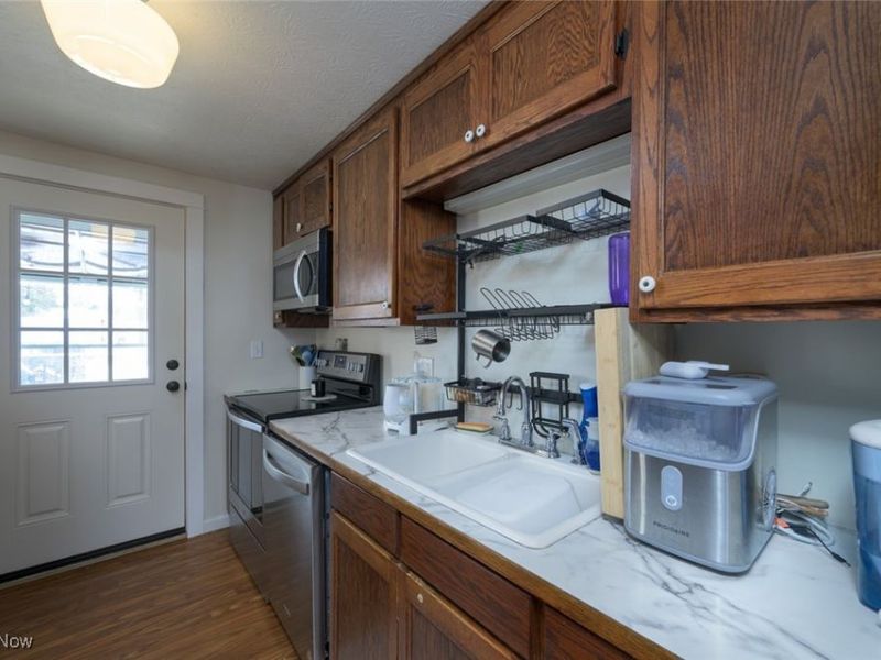 1302 Carol Drive, Kent, OH 44240 Photo 5