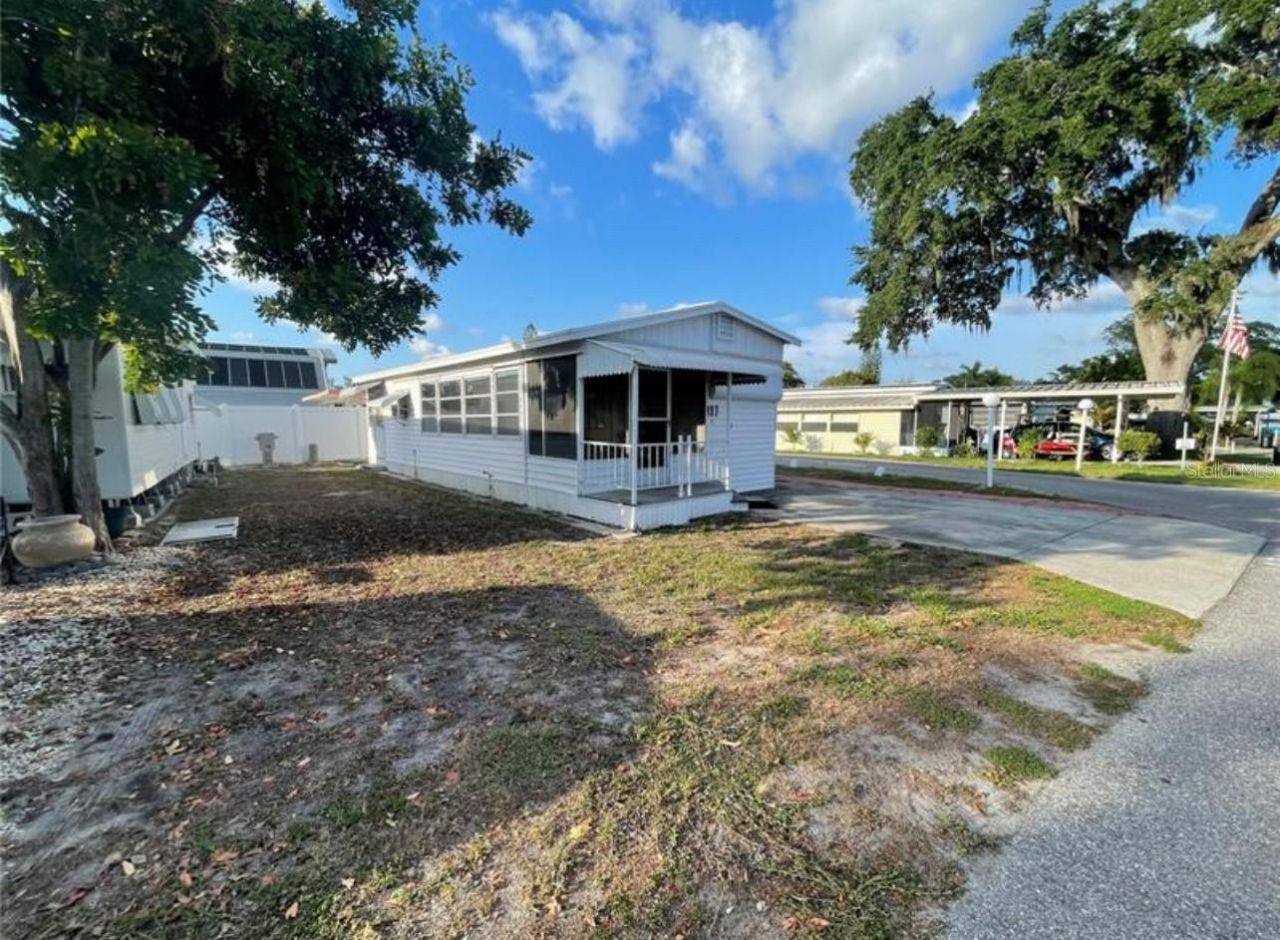 3275 26th Avenue E, Unit 107, Bradenton, FL 34208 Photo