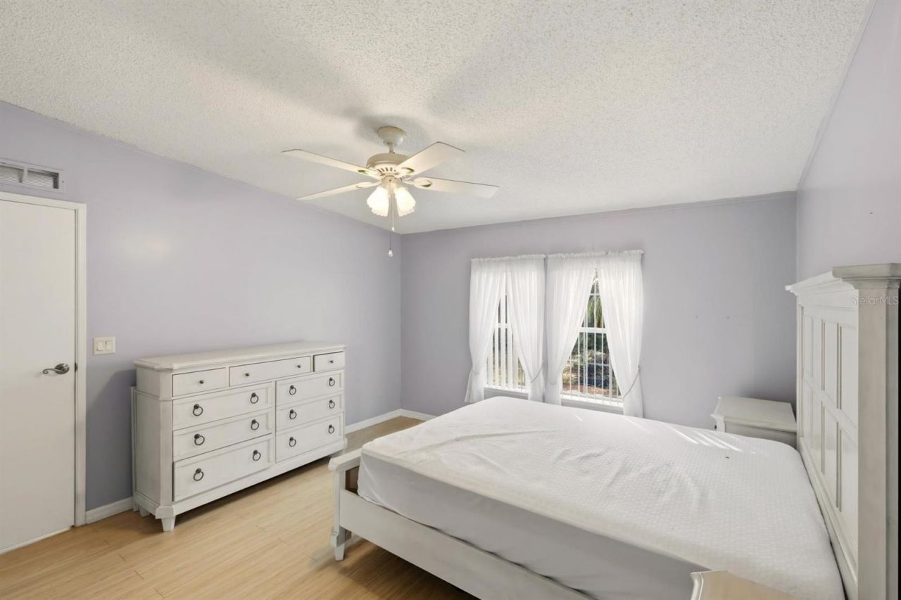 8414 Castle Garden Road, Palmetto, FL 34221 Photo