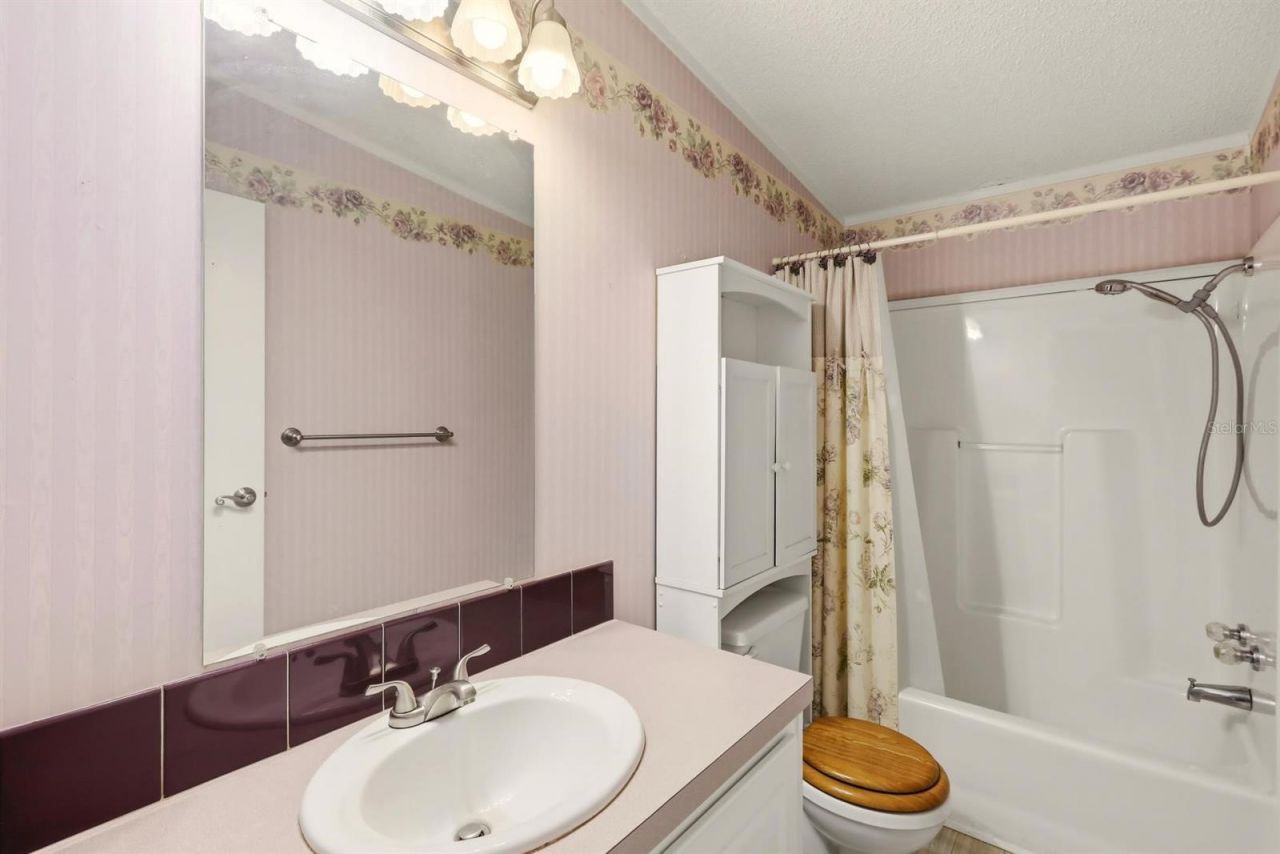 8414 Castle Garden Road, Palmetto, FL 34221 Photo