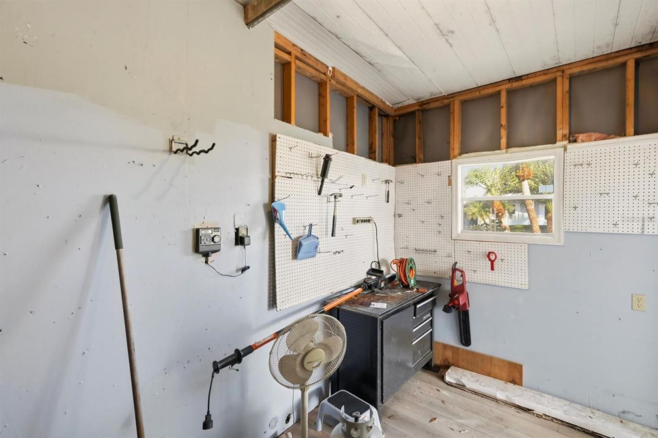 8414 Castle Garden Road, Palmetto, FL 34221 Photo