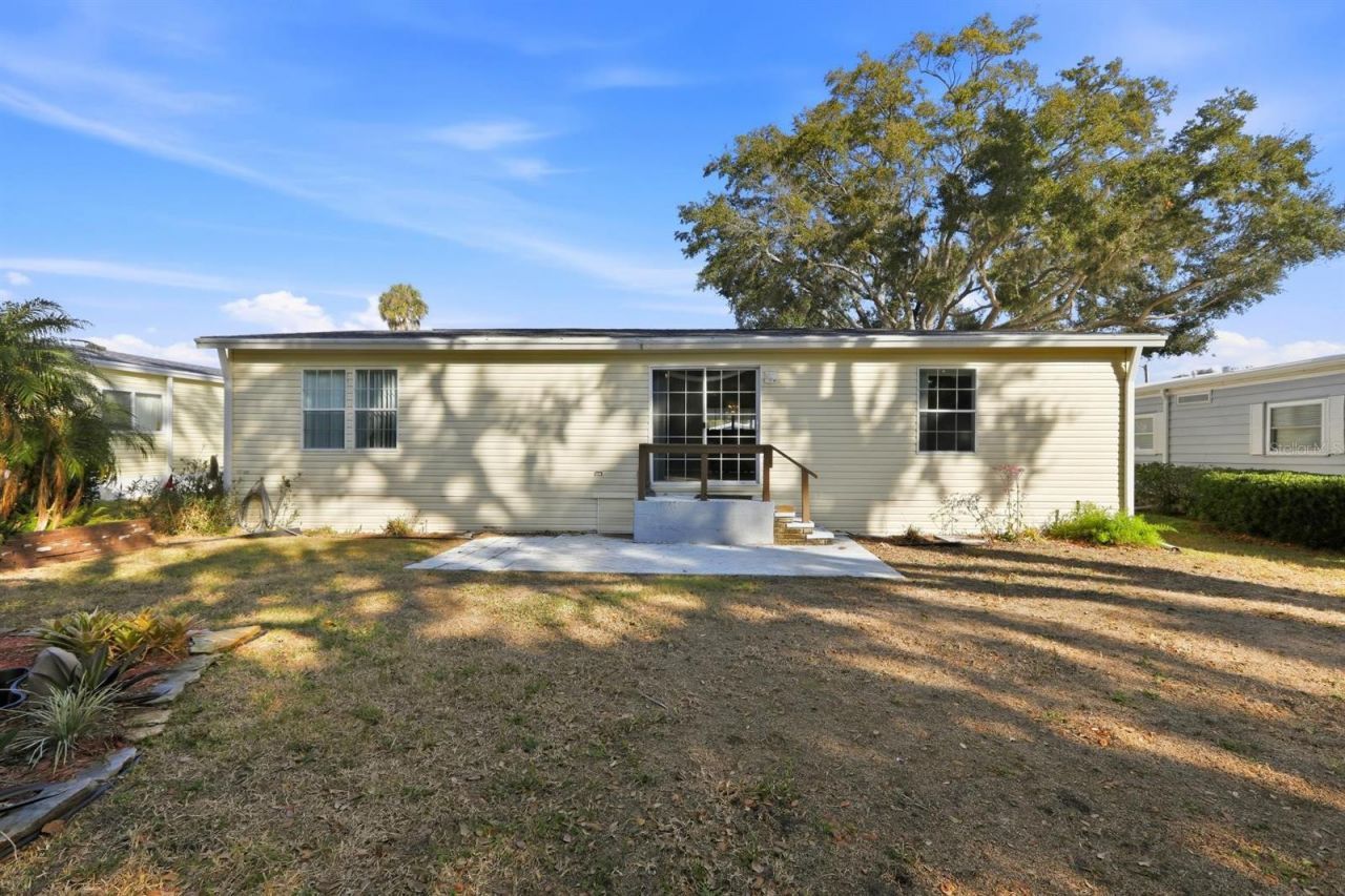 8414 Castle Garden Road, Palmetto, FL 34221 Photo