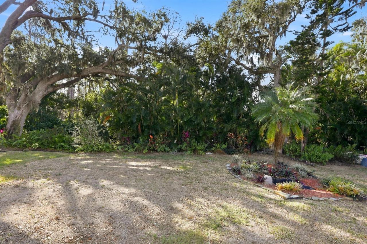 8414 Castle Garden Road, Palmetto, FL 34221 Photo
