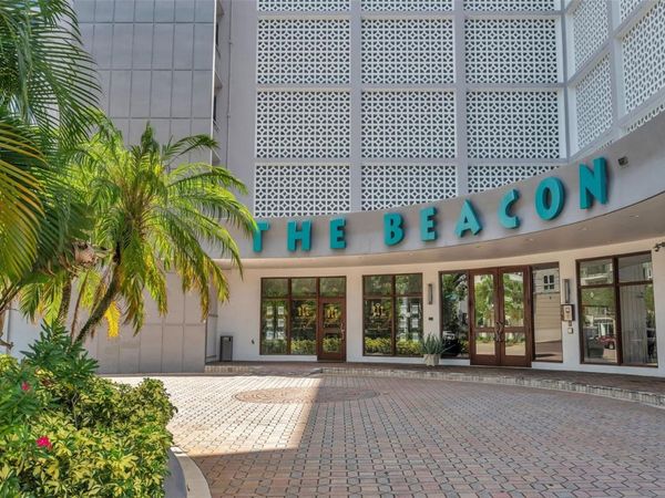 470 3RD STREET S, Unit 205, ST PETERSBURG, FL 33701