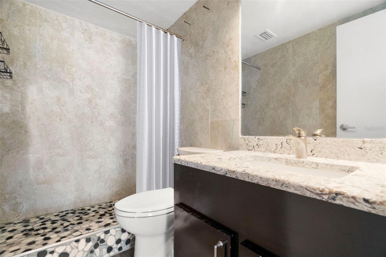 470 3rd Street S, Unit 205, Saint Petersburg, FL 33701 Photo