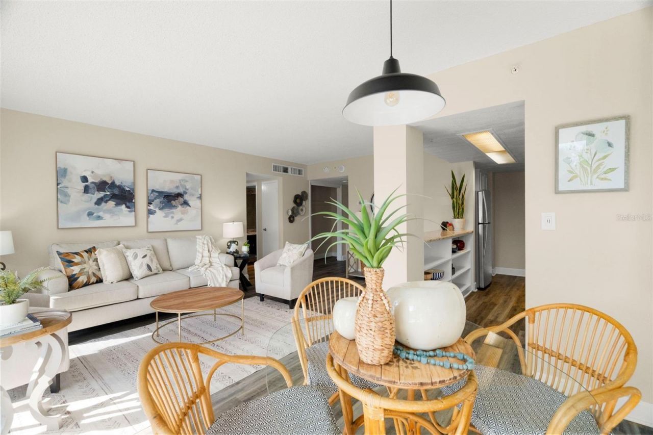 470 3rd Street S, Unit 205, Saint Petersburg, FL 33701 Photo