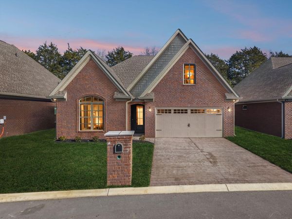 219 Lake View Point , Englewood, TN 37329