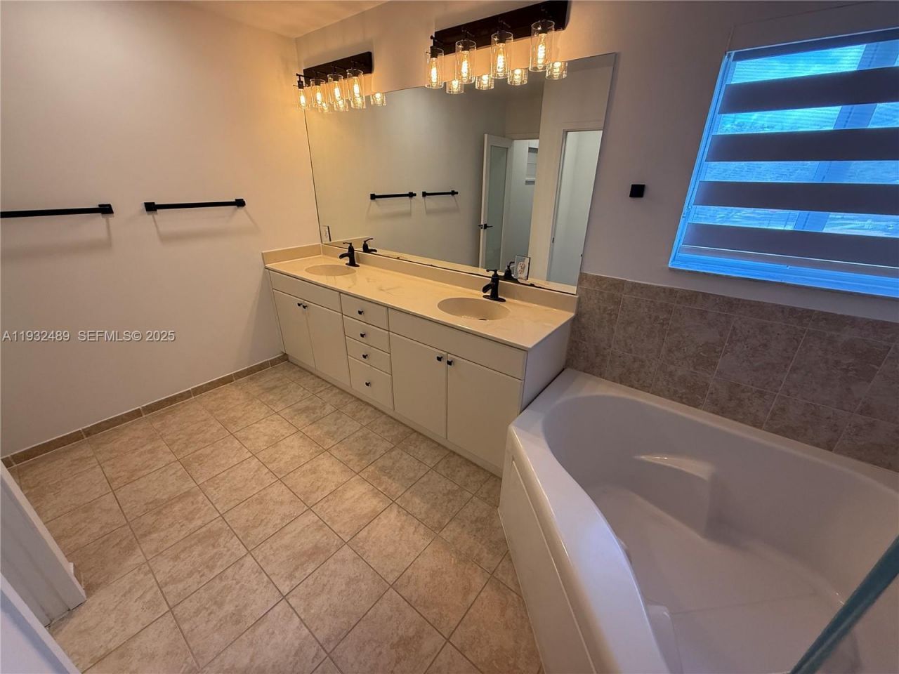 107 SE 22nd Ter, Homestead, FL 33033 Photo