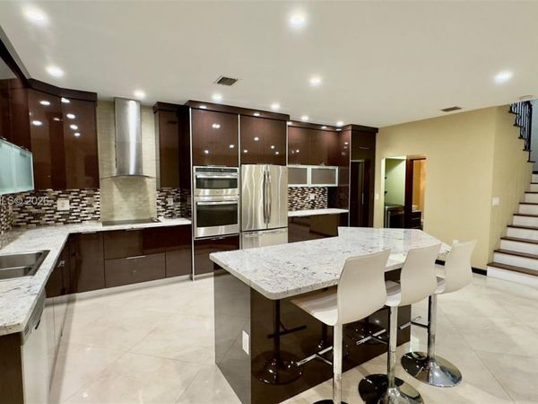 1094 Redwood St, Unit 1094, Hollywood, FL 33019