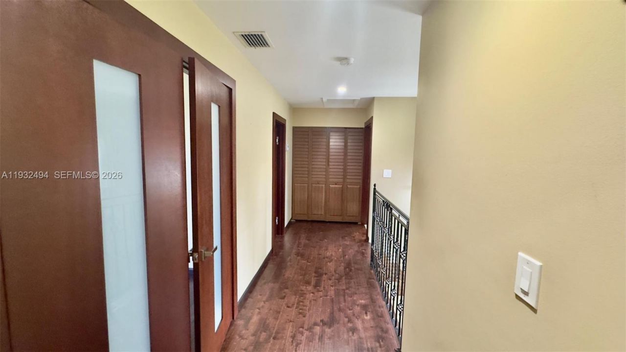 1094 Redwood St, Unit 1094, Hollywood, FL 33019 Photo