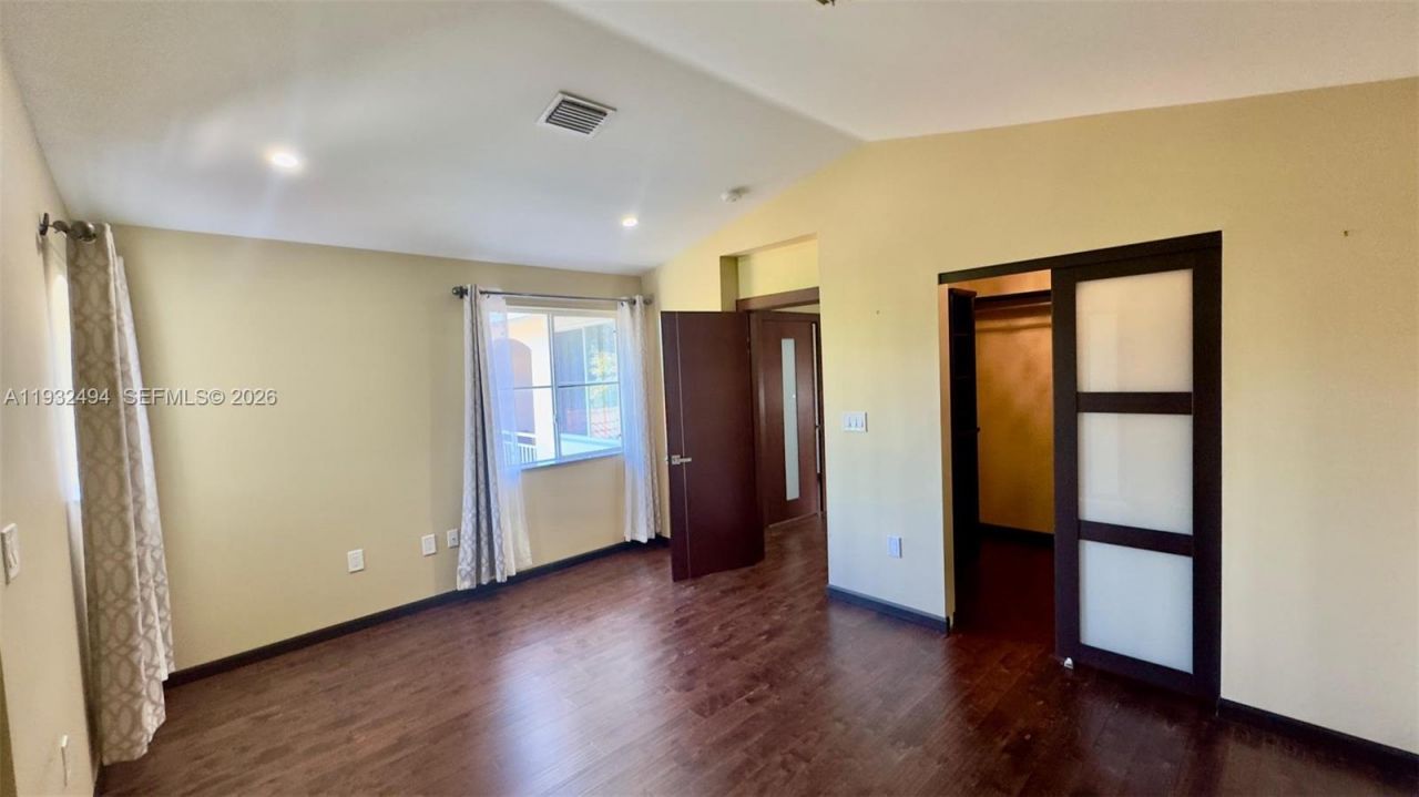 1094 Redwood St, Unit 1094, Hollywood, FL 33019 Photo