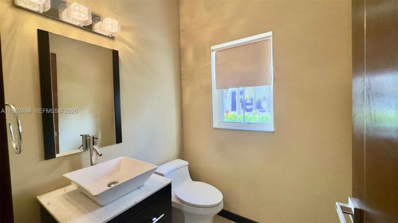 1094 Redwood St, Unit 1094, Hollywood, FL 33019 Photo