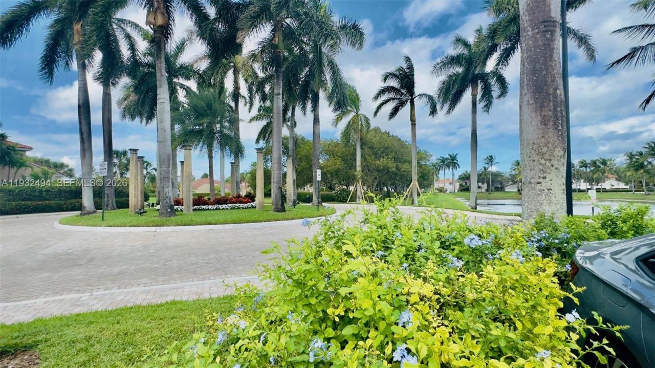 1094 Redwood St, Unit 1094, Hollywood, FL 33019 Photo