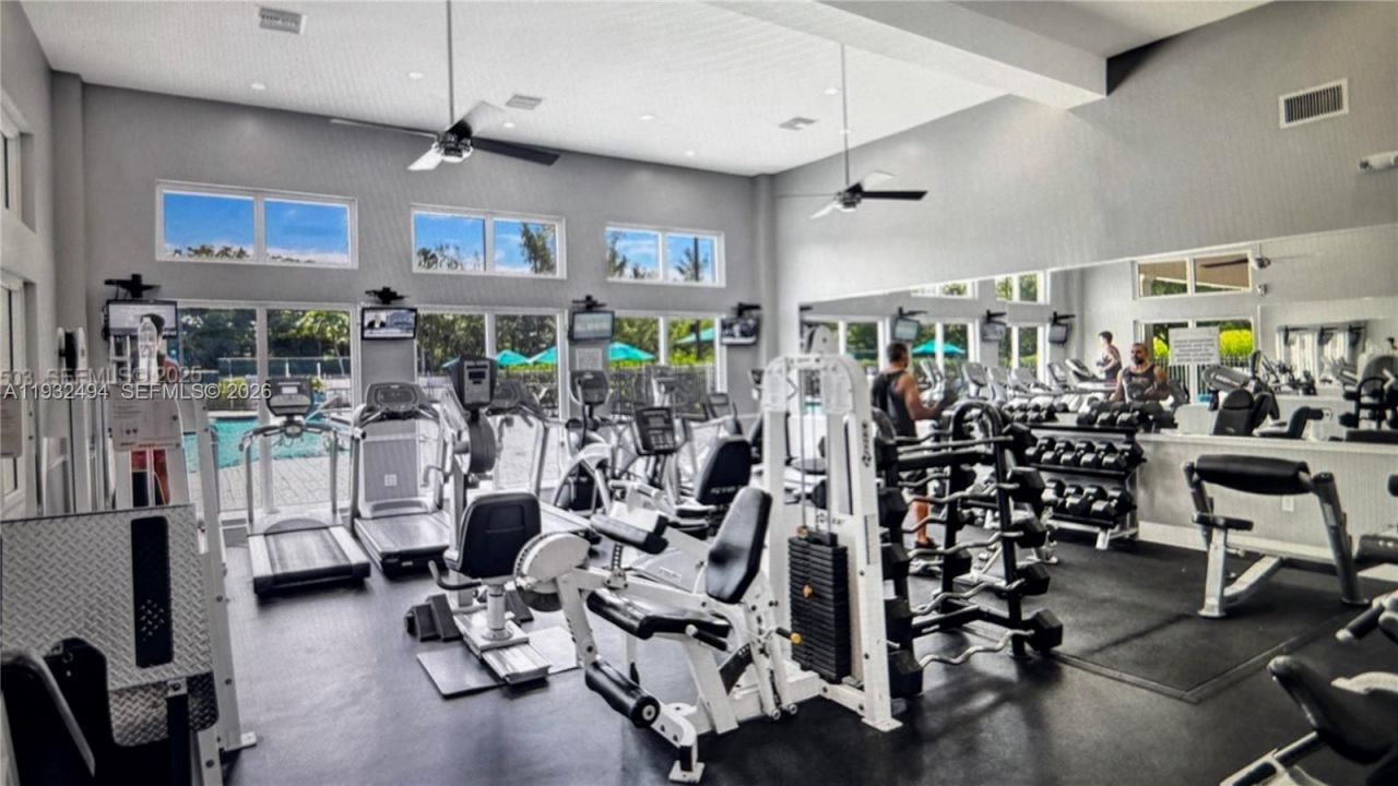 1094 Redwood St, Unit 1094, Hollywood, FL 33019 Photo