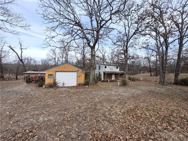 2210 Sleepy Hollow Lane, Fall River, KS 67047