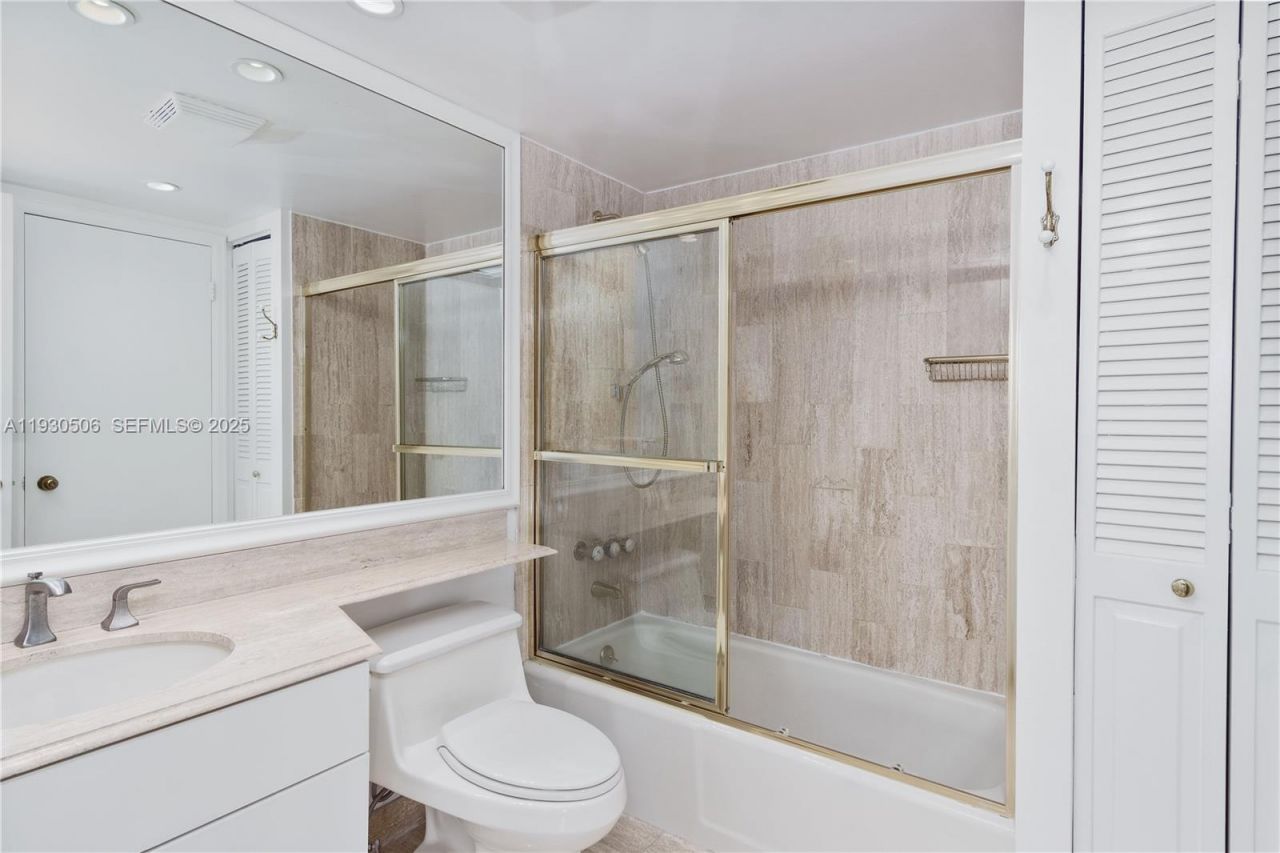 2 Grove Isle Dr , Unit B703, Miami, FL 33133 Photo