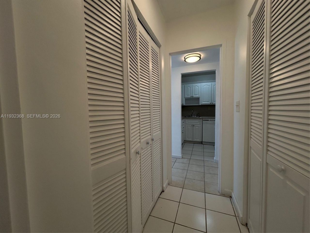 2899 Collins Ave, Unit 1144, Miami Beach, FL 33140 Photo