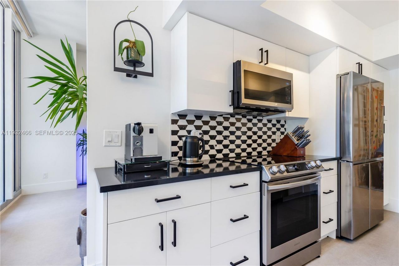 21205 Yacht Club Drive, Unit 304, Aventura, FL 33180 Photo