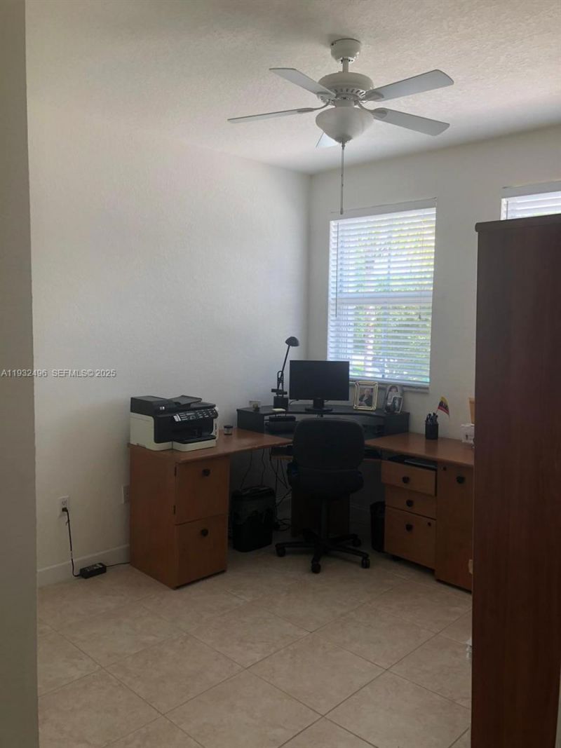 11476 NW 81st Ter, Doral, FL 33178 Photo