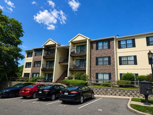 23 Nottingham Circle, Unit 23, Peekskill, NY 10566