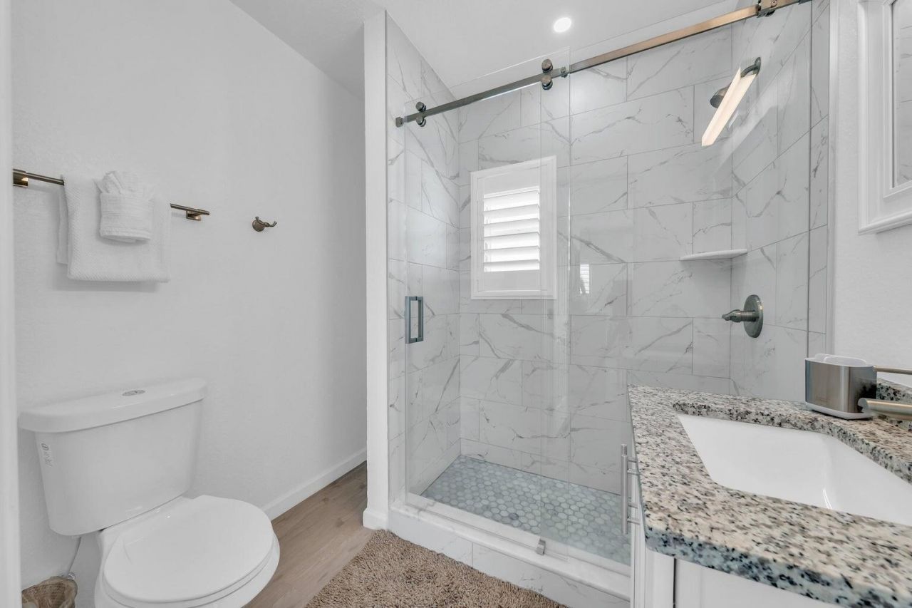 10877 Overseas Highway, Unit 30, Marathon, FL 33050 Photo