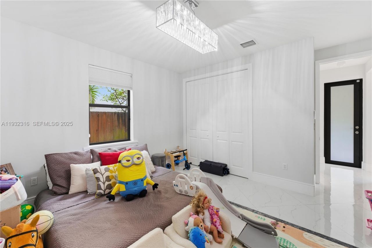 14461 SW 22nd Ter, Miami, FL 33175 Photo