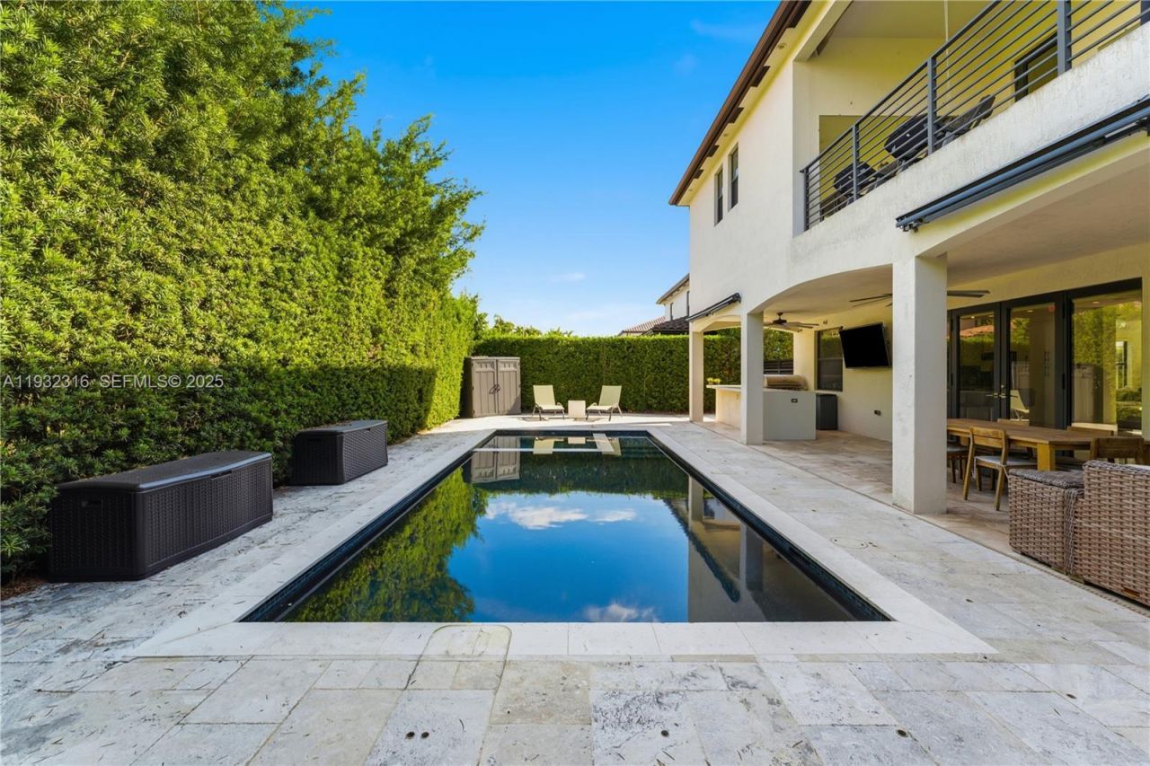 14461 SW 22nd Ter, Miami, FL 33175 Photo