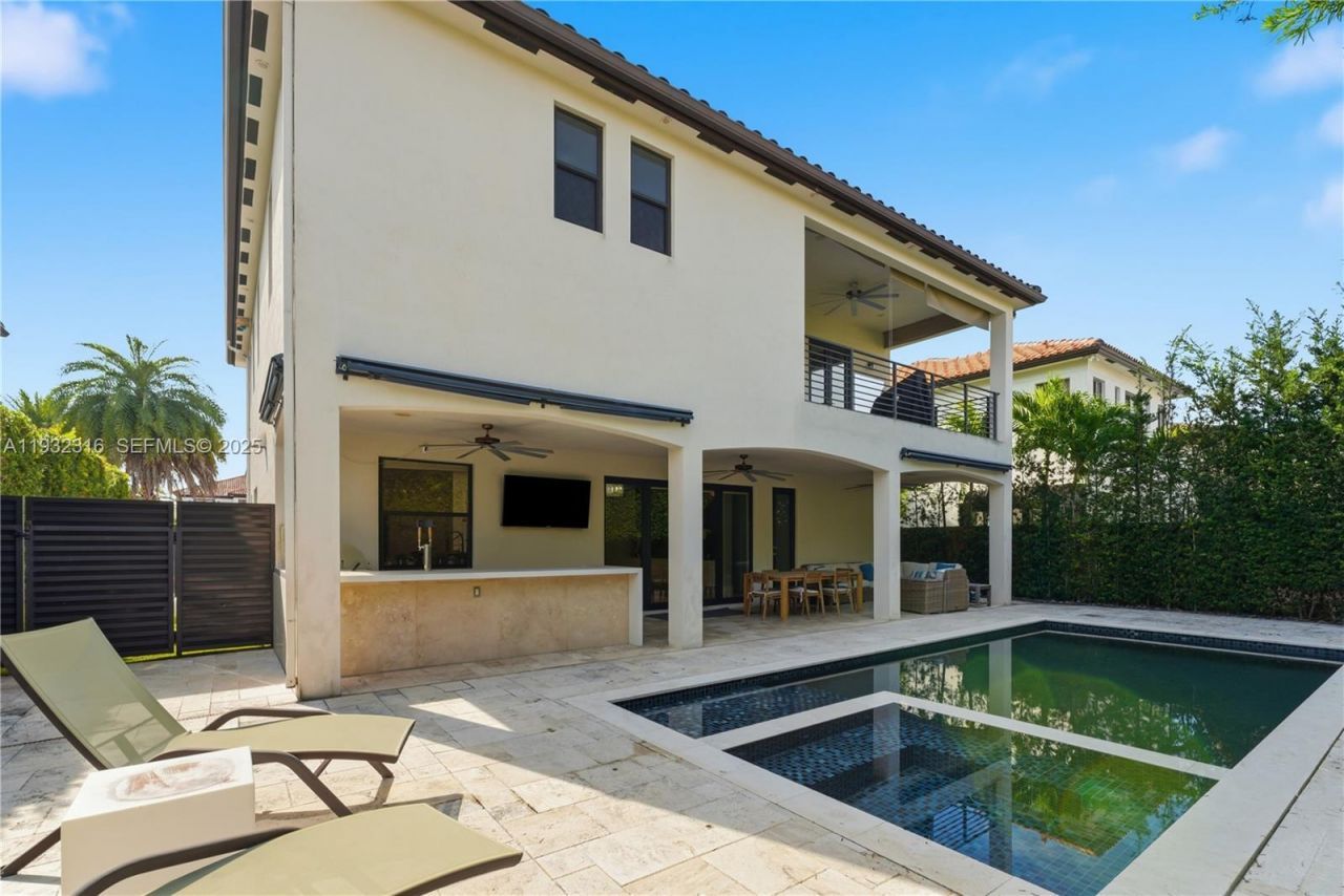 14461 SW 22nd Ter, Miami, FL 33175 Photo