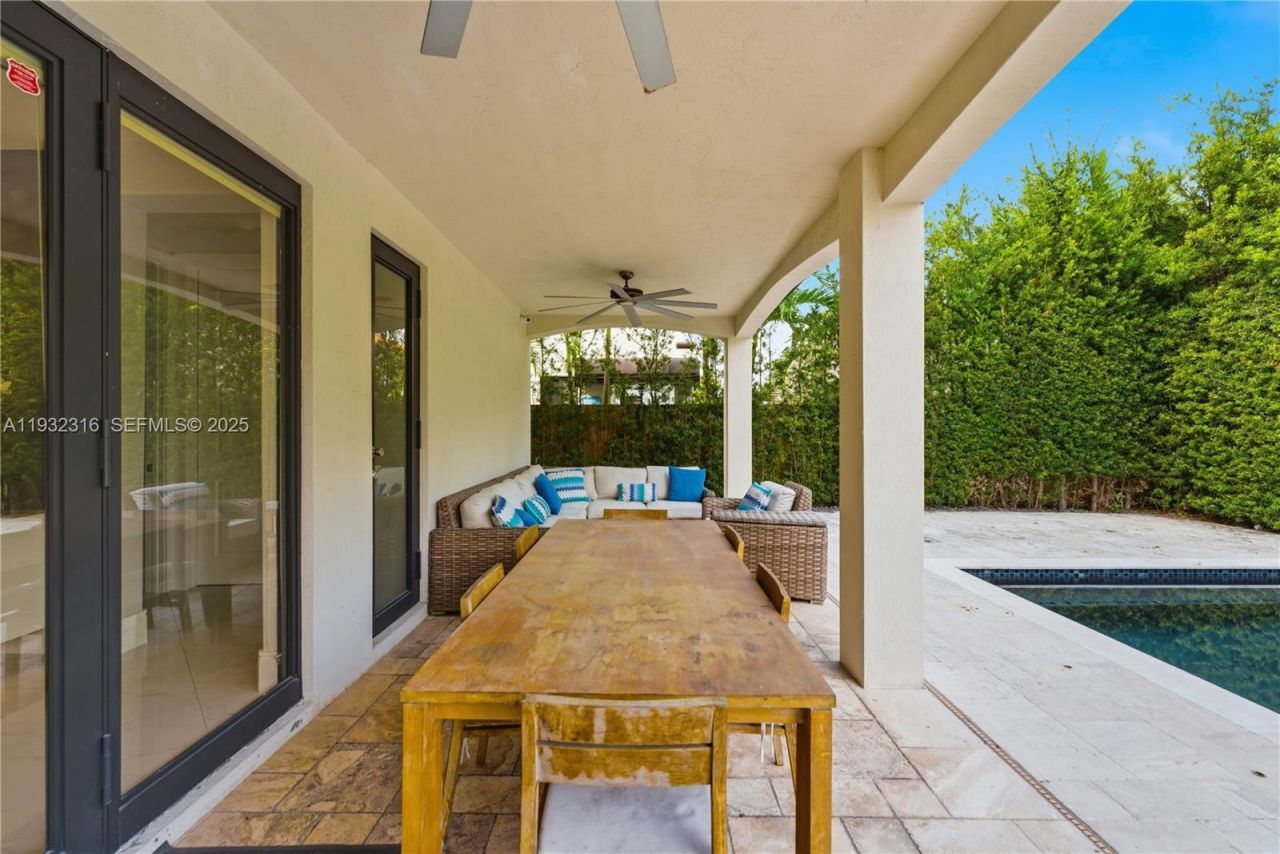 14461 SW 22nd Ter, Miami, FL 33175 Photo