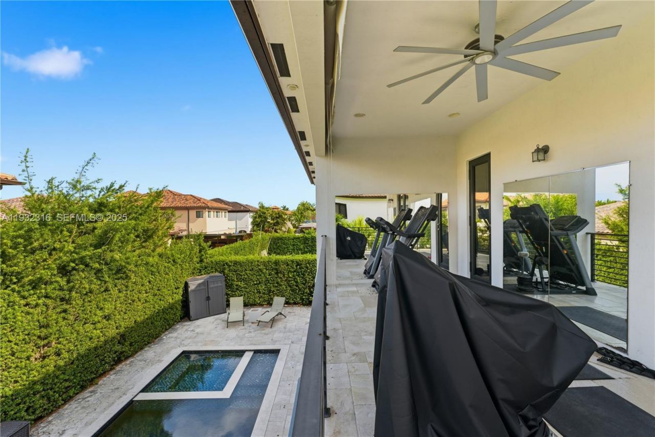 14461 SW 22nd Ter, Miami, FL 33175 Photo