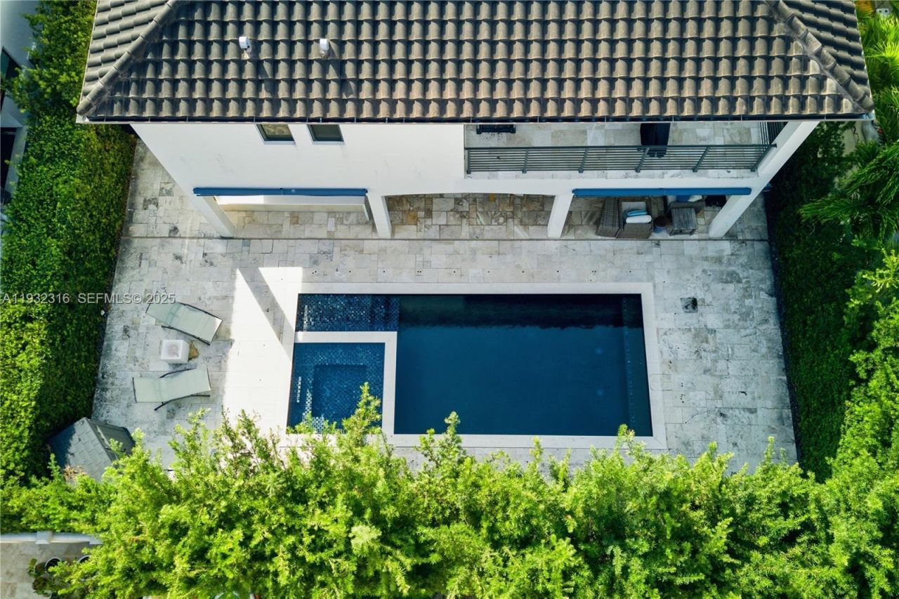 14461 SW 22nd Ter, Miami, FL 33175 Photo