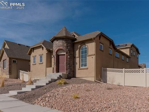 9767 Wolf Lake Drive, Colorado Springs, CO 80924