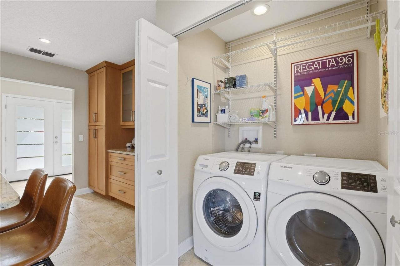 66 N Canal Drive, Palm Harbor, FL 34684 Photo